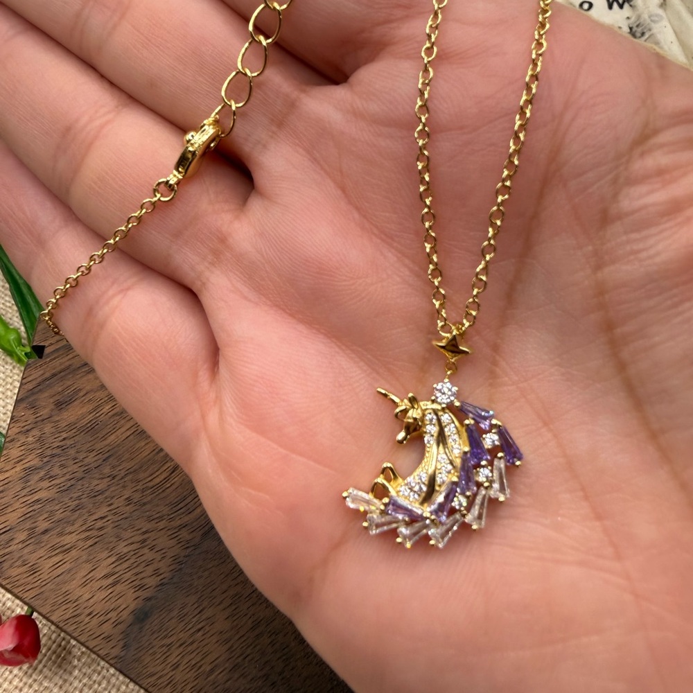 Elegant Gold Unicorn Pendant Necklace steel